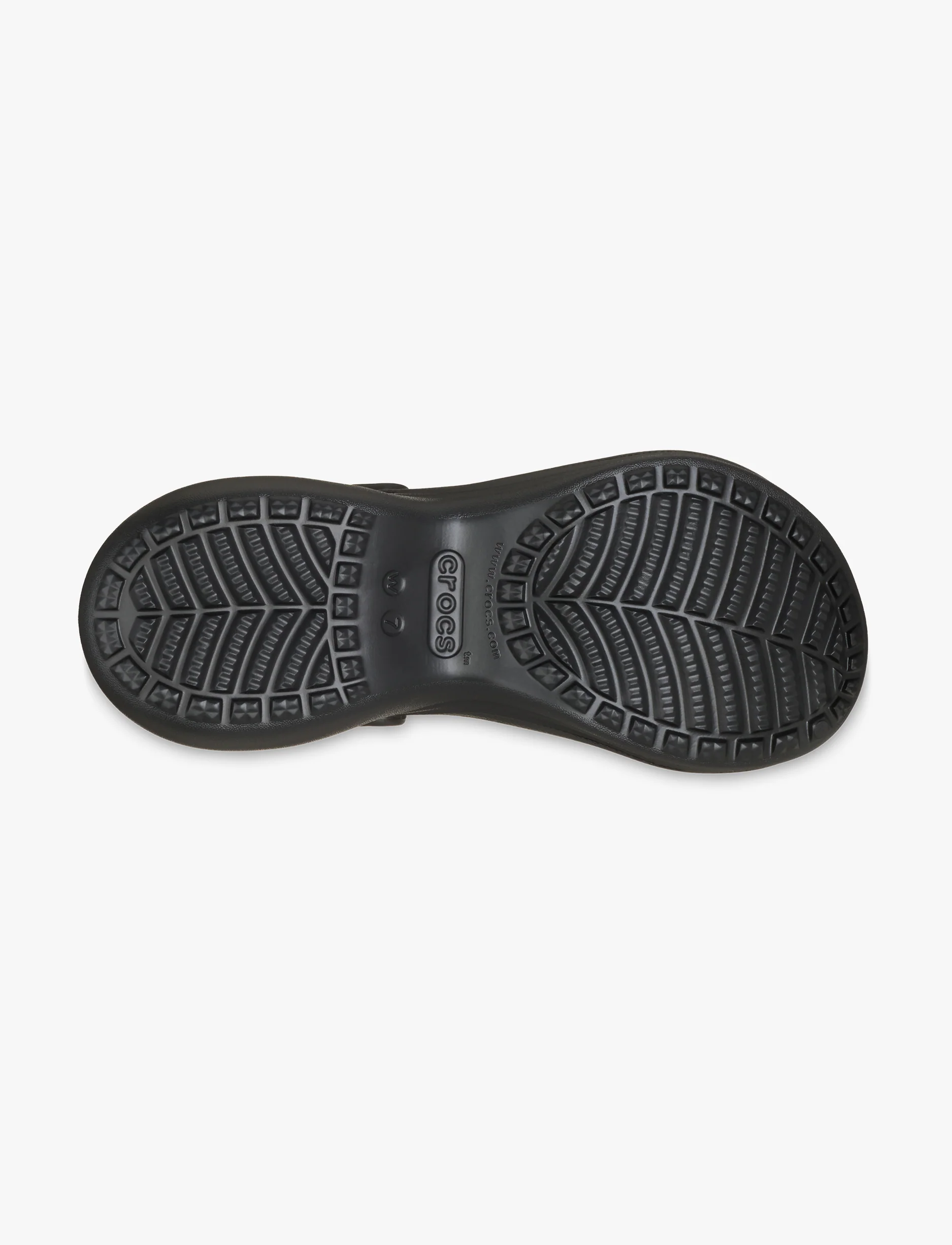 Crocs Women's Classic Bae Sandal - סנדלי פלטפורמה ביי קרוקס לנשים בצבע שחור - Image 7