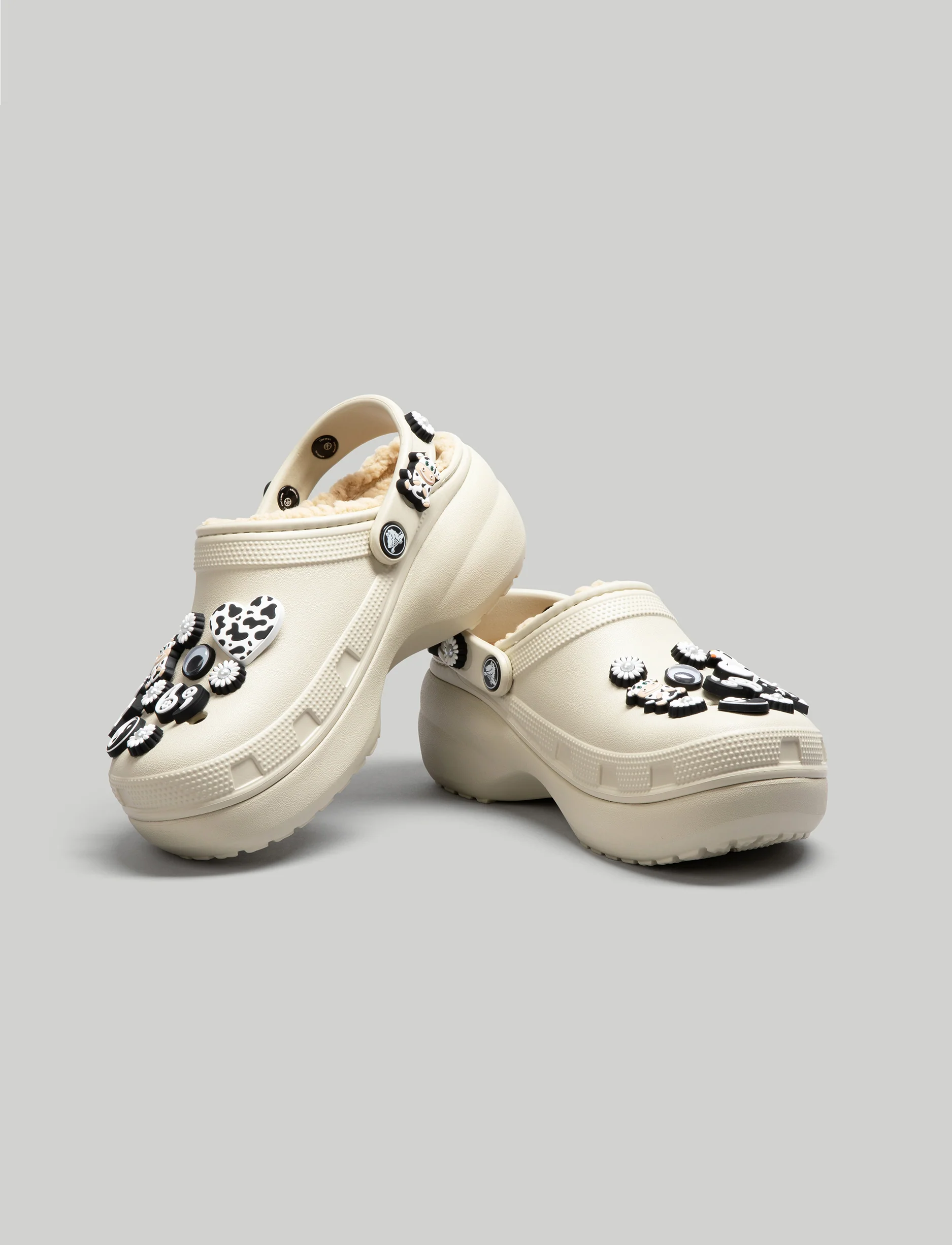 Crocs Classic Platform Lined Clog W - כפכפי קרוקס פלטפורמה עם פרווה לנשים בצבע קרם - Image 7