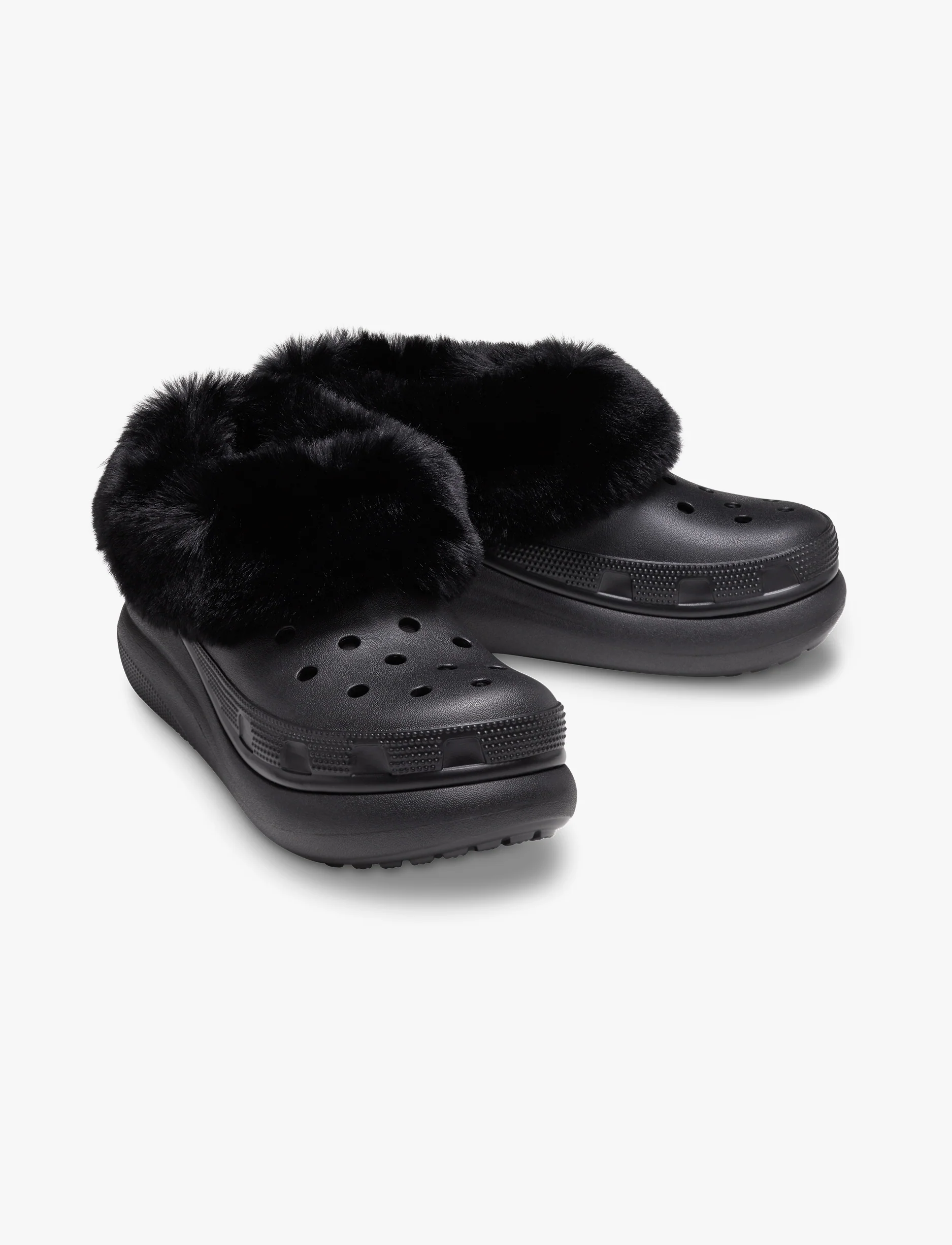 Crocs Furever Crush - כפכפי פלטפורמה קרוקס קראש עם פרווה לנשים בצבע שחור - Image 3