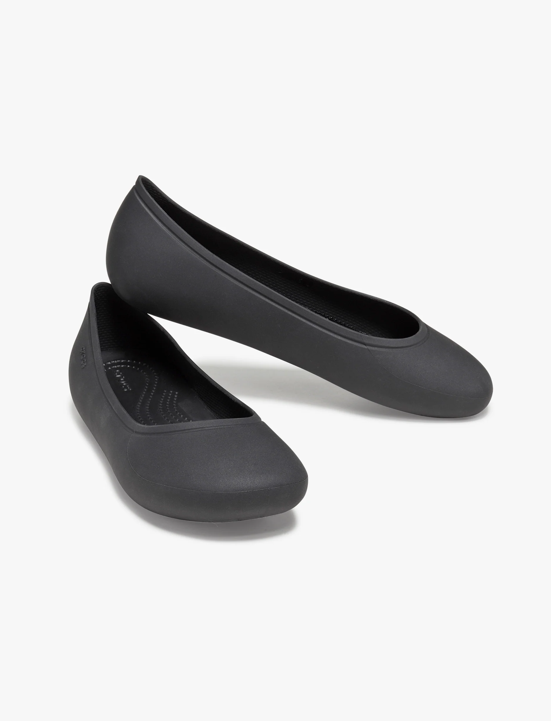 Crocs Brooklyn Flat - נעלי קרוקס שטוחות לנשים בצבע שחור - Image 5