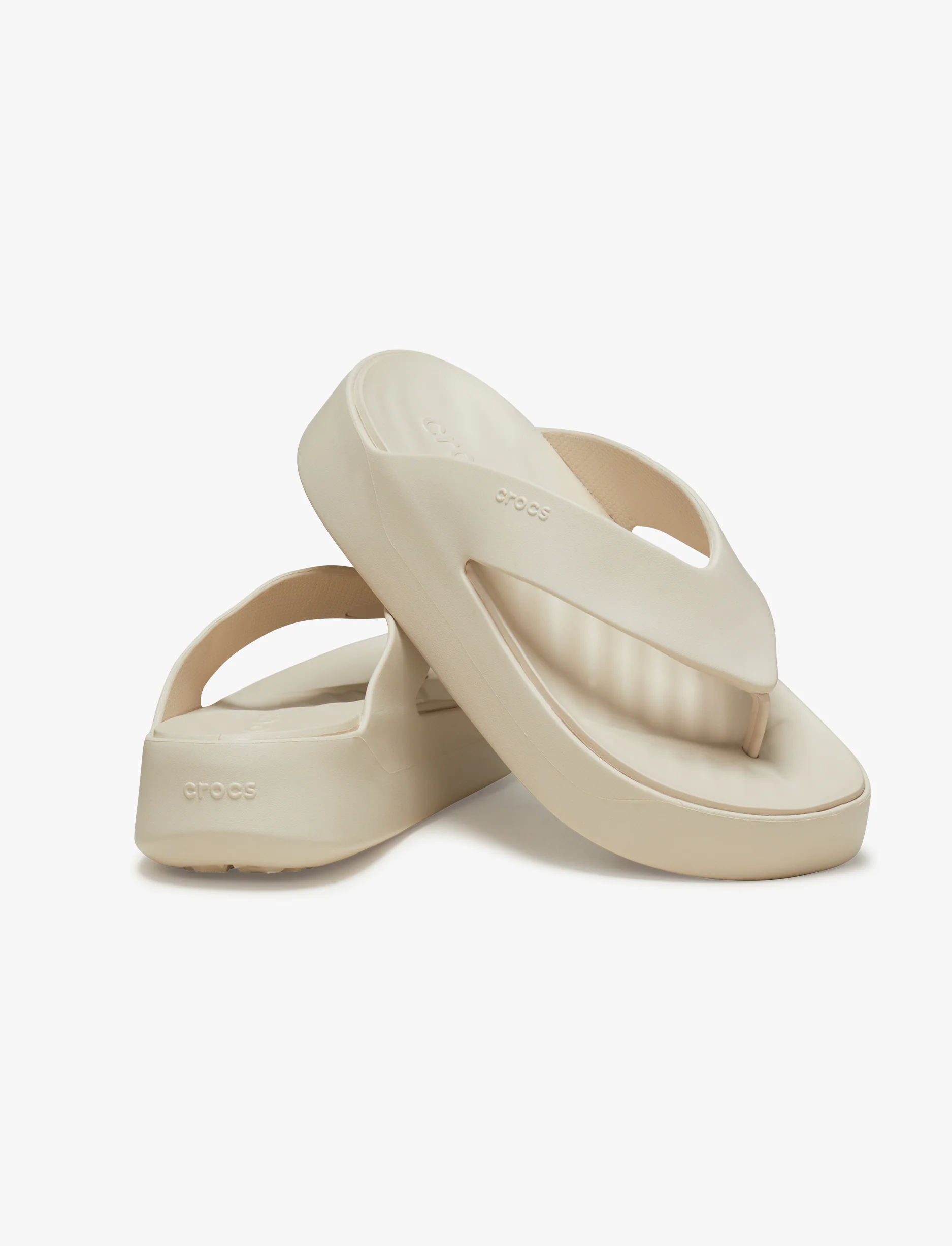 Crocs Getaway Platform Flip - כפכפי אצבע פלטפורמה קרוקס לנשים בצבע סטוקו - Image 4