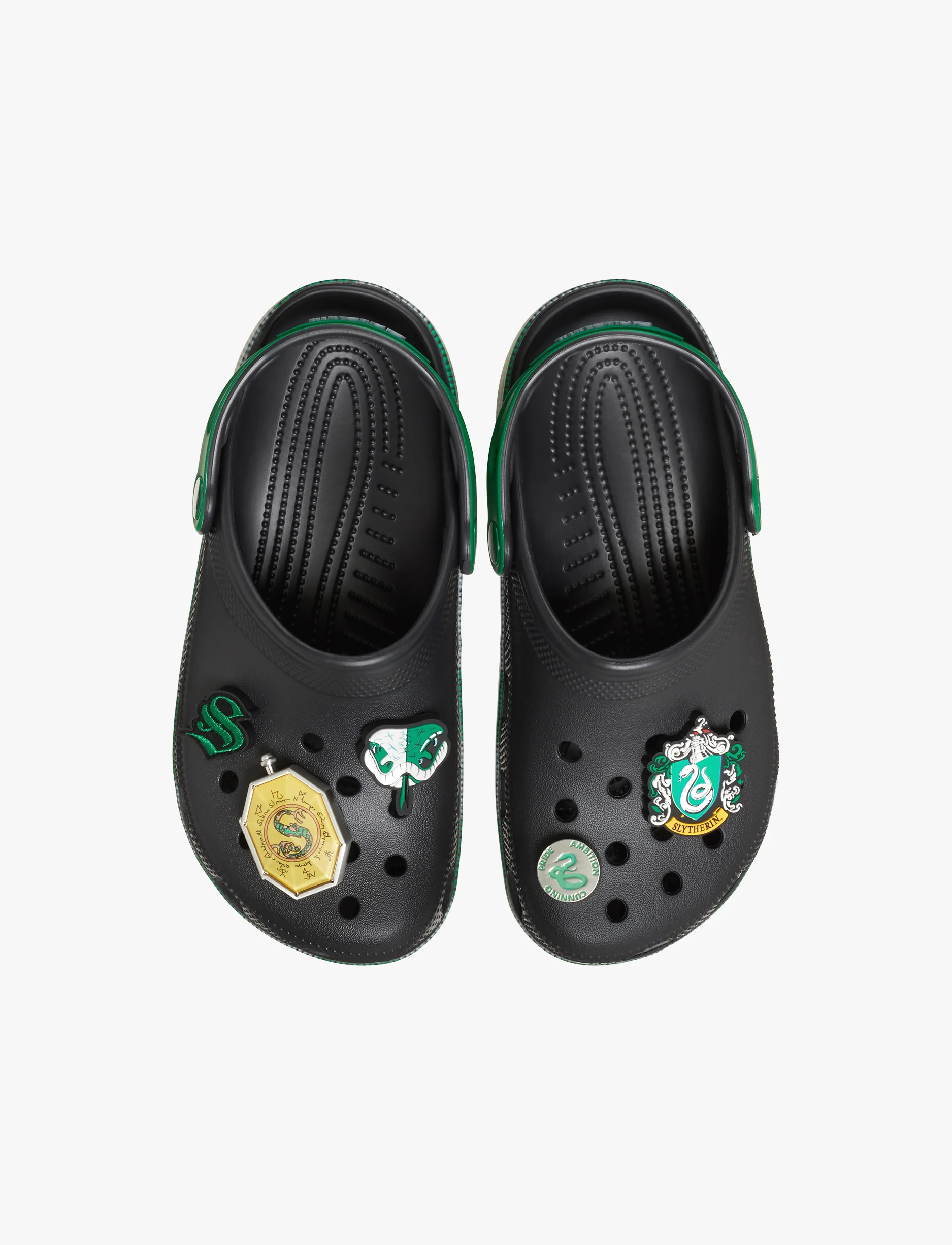 Crocs Harry Potter Slytherin Classic Clog  - כפכפי קרוקס קלוג הארי פוטר סלית'רין בצבע שחור/ירוק - Image 3
