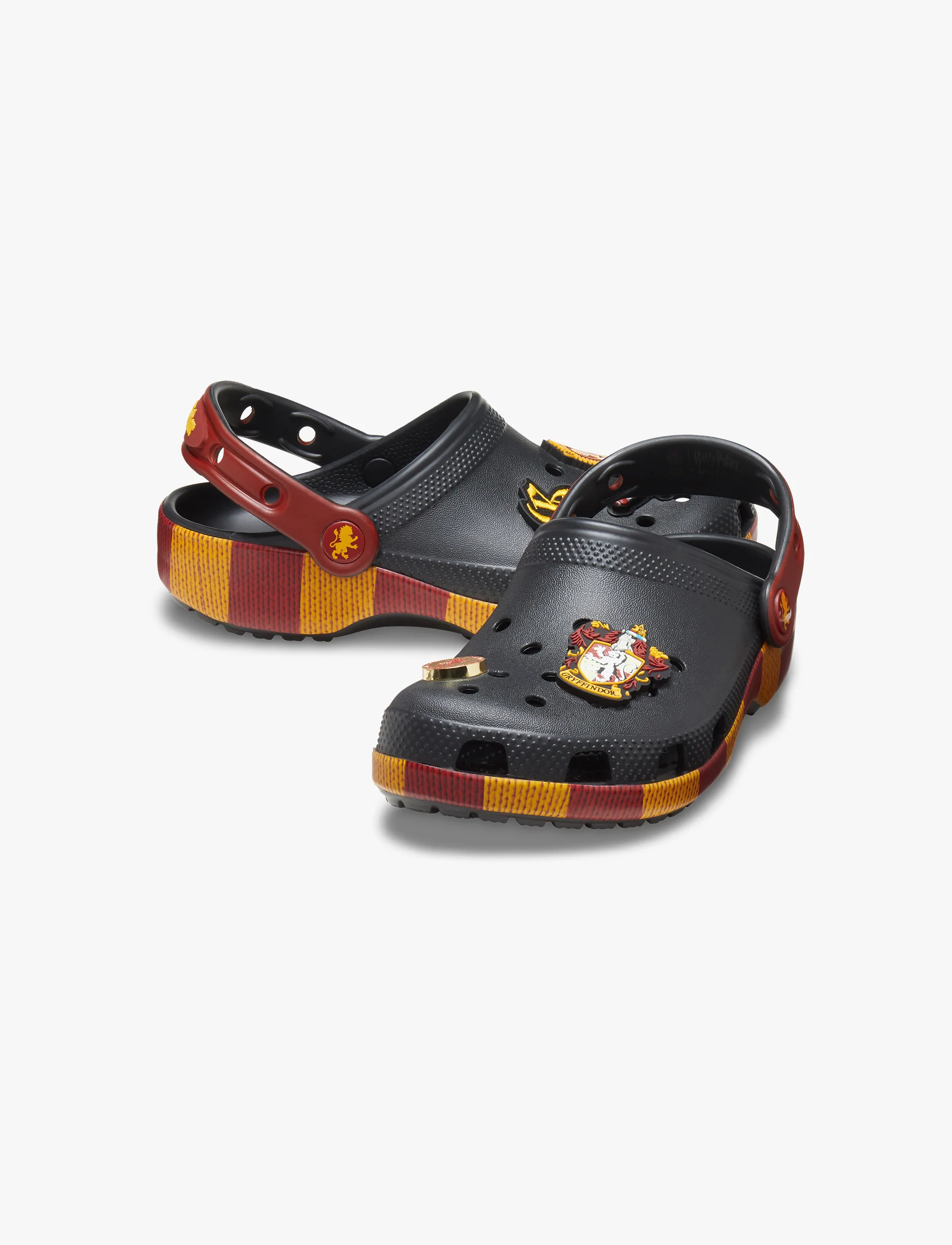 Crocs Harry Potter Gryffindor Classic Clog K  - כפכפי קרוקס קלוג הארי פוטר גריפינדור לילדים בצבע שחור/בורדו - Image 4