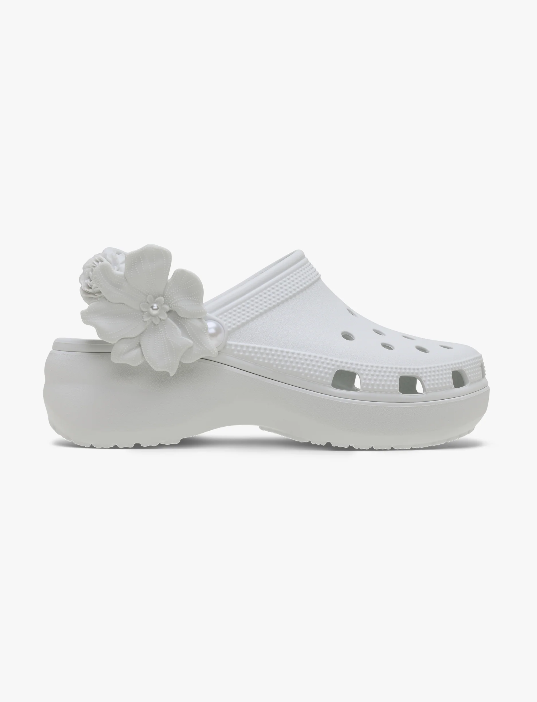 Crocs Classic Platform Bouquet Clog - כפכפי קלוג פלטפורמה קרוקס לנשים בצבע מון לייט - Image 2
