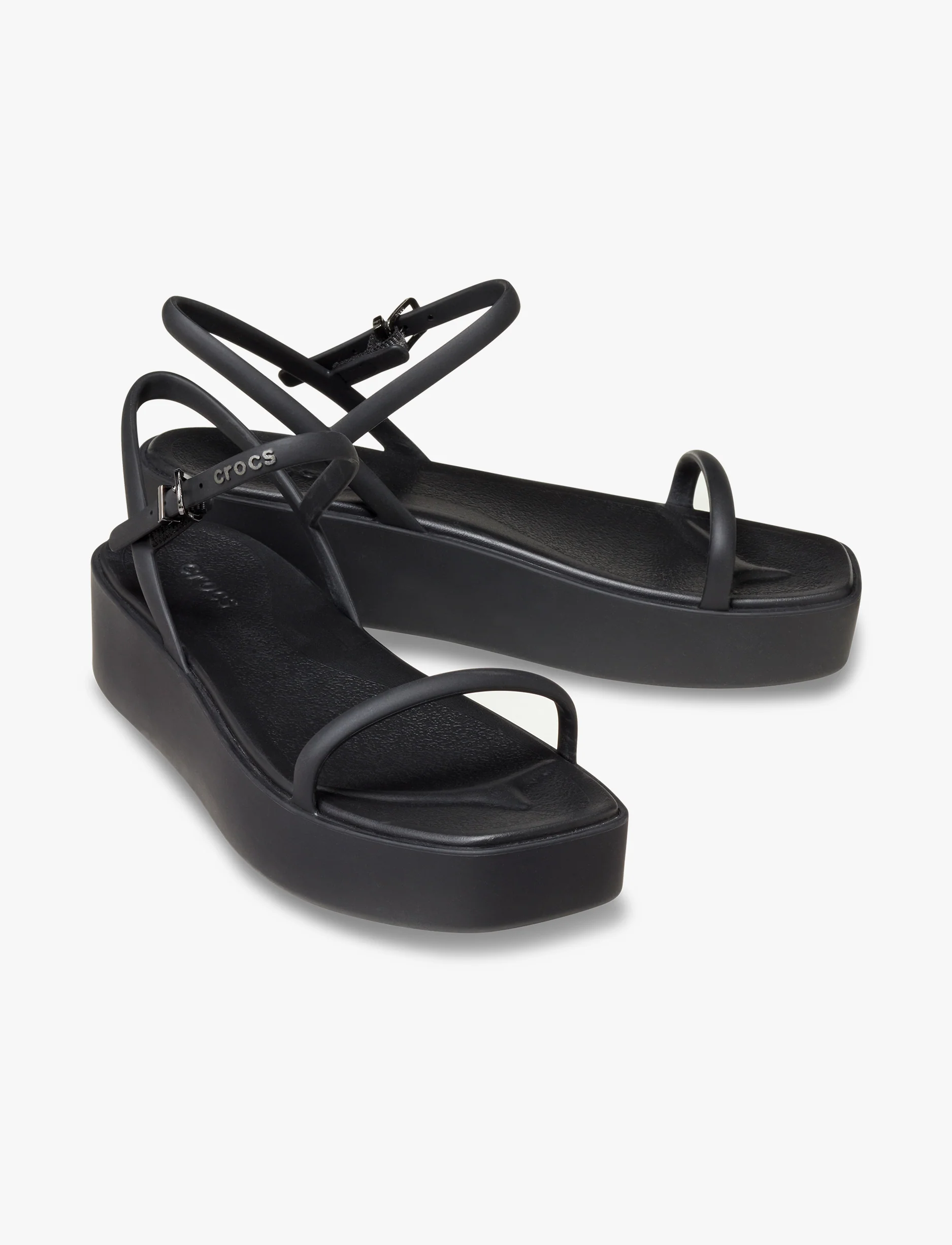 Crocs Miami Platform Y Strap Sandal - סנדלי פלטפורמה קרוקס לנשים בצבע שחור - Image 3