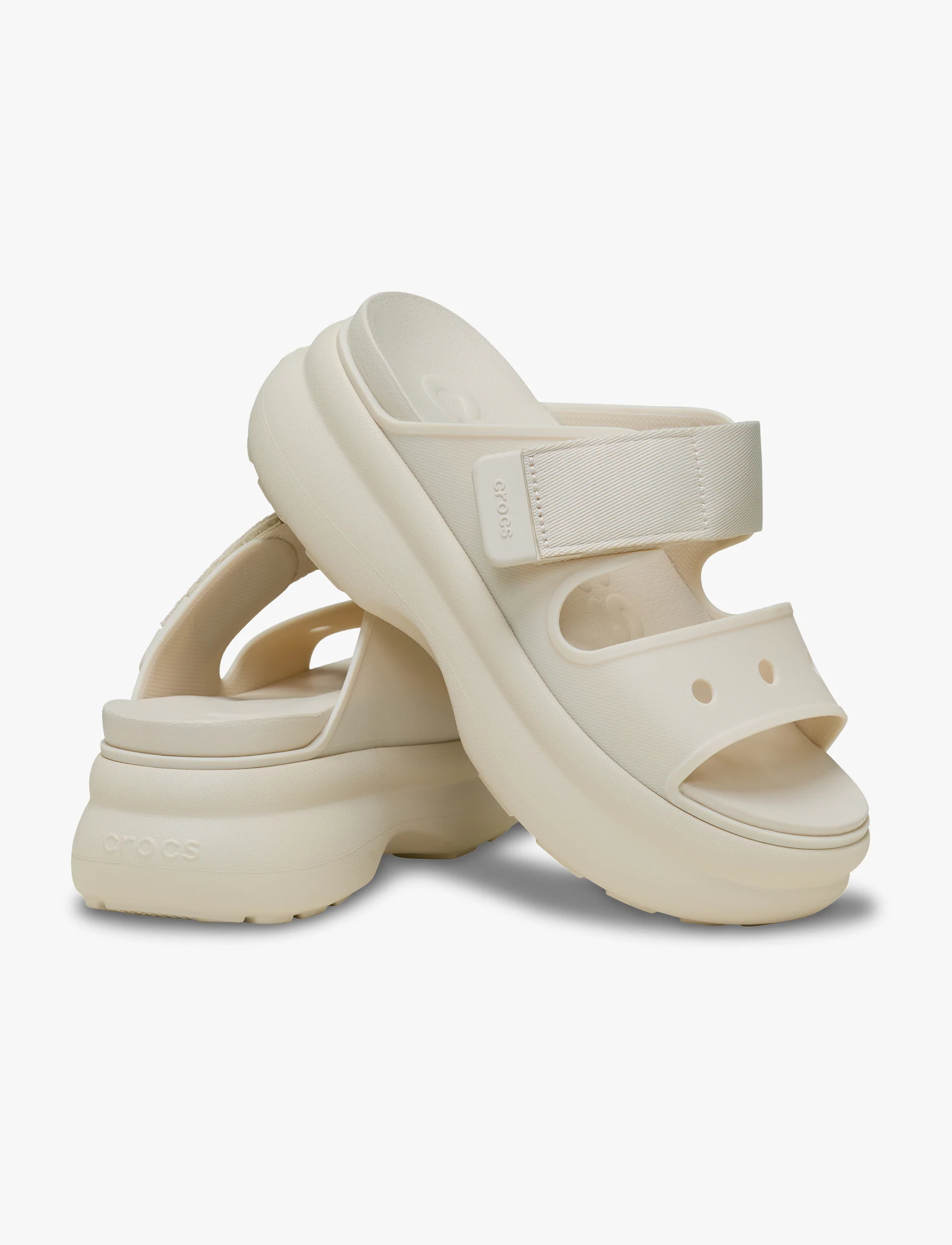 Crocs Soho Two Strap Sandal - סנדלי קרוקס סוהו רצועות כפולות לנשים בצבע פרפה - Image 3