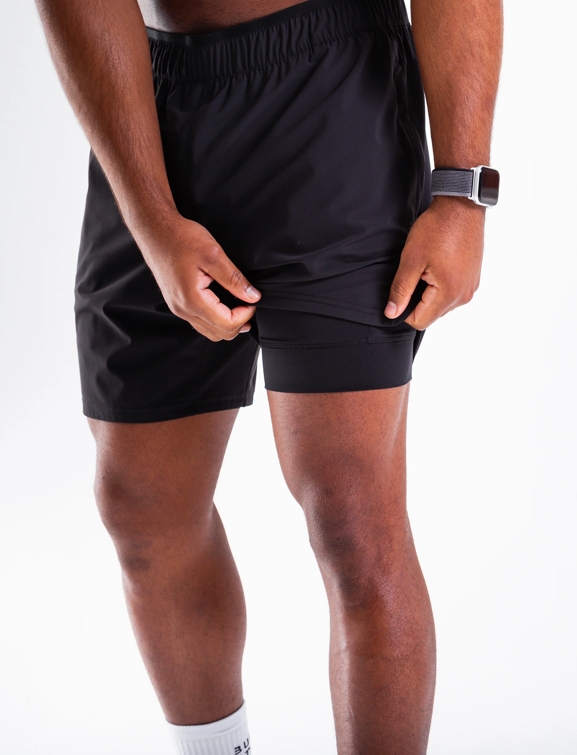 Built For Athletes Men's Training 2 in 1 Short - מכנסי אימון 2-ב-1 לגברים בצבע שחור - Image 7