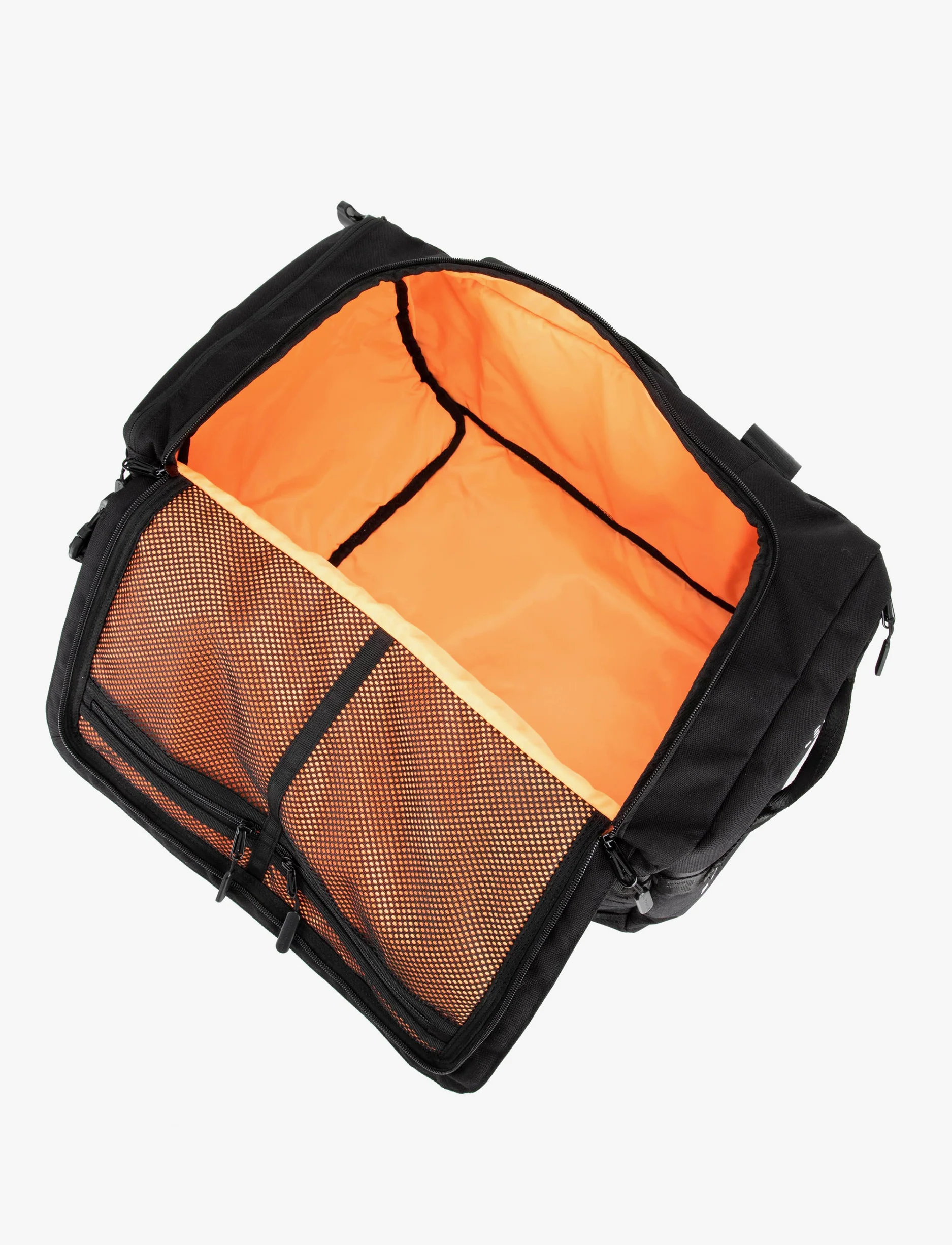 Built For Athletes Pro Series 40L Duffel - תיק ספורט דופל שחור 40 ליטר - Image 6