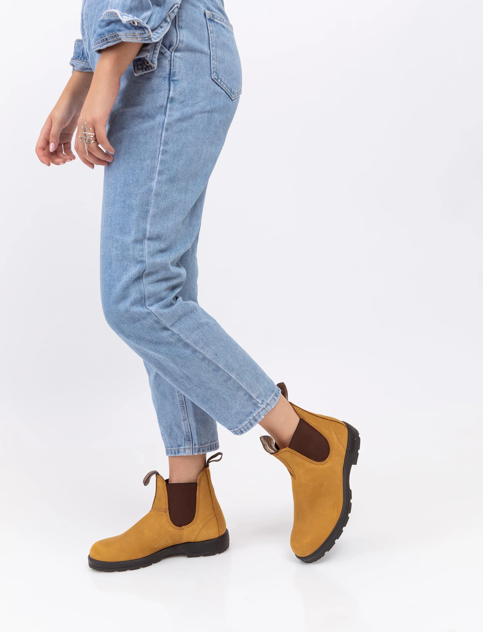 Blundstone 561 - נעלי בלנסטון נשים 561 בצבע חום - Image 2