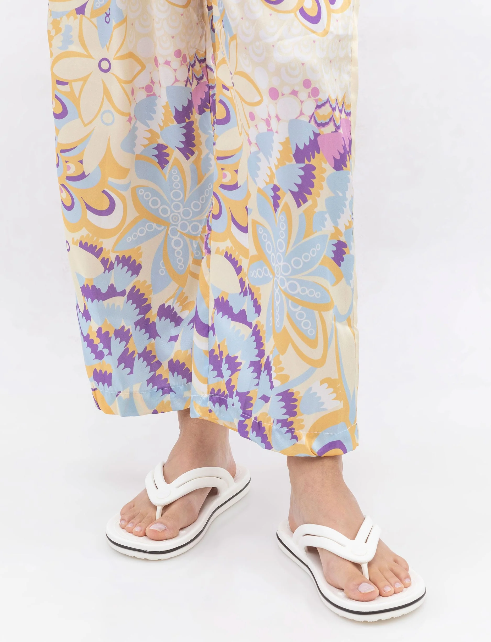 Crocs Crocband Flip - נעלי אצבע קרוקס בצבע לבן - Image 3