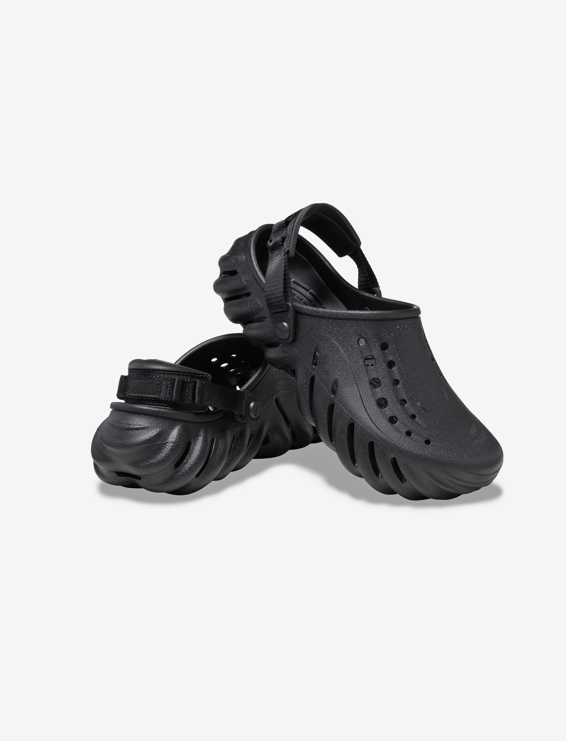 Crocs Echo Clog - כפכפי קלוג אקו קרוקס בצבע שחור - Image 4