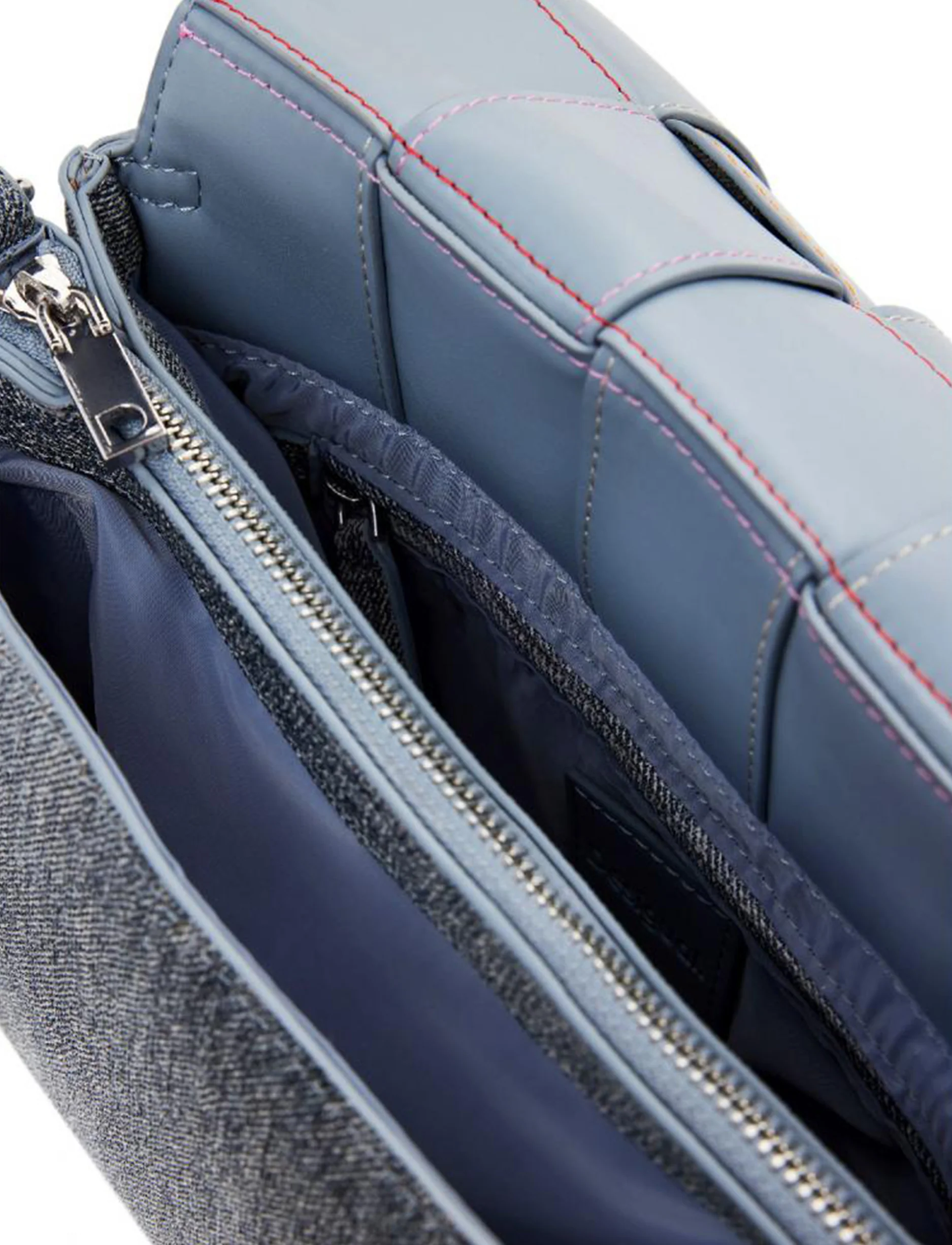 Desigual Bag Yoko PU Denim Dortmund Flap 25SAXP47 - תיק צד דיזיגוואל אפור לנשים - Image 5