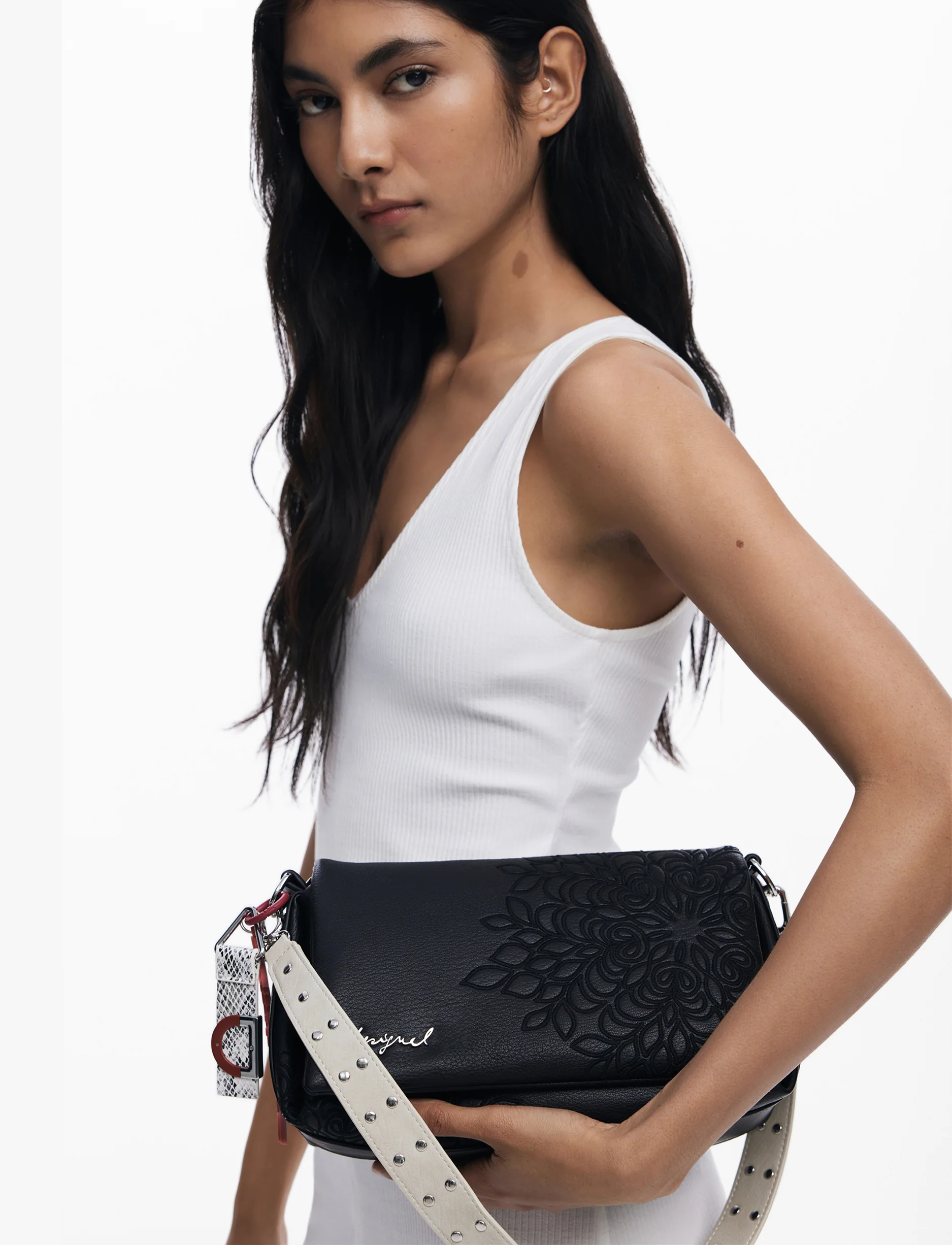 Desigual Bag Sierra Naron Medium Flap - תיק צד דיזיגוואל לנשים - Image 5