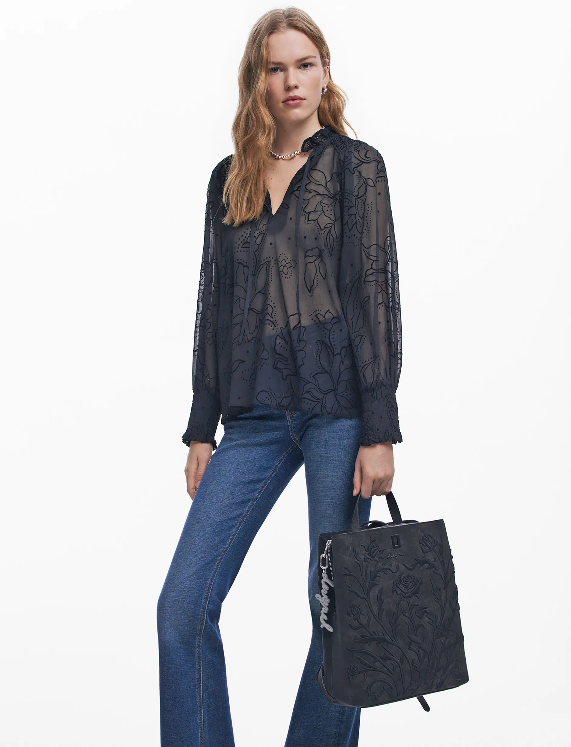 Desigual Back Romeo Floral Total Black Sumy - תיק צד דיזיגוואל לנשים - Image 5