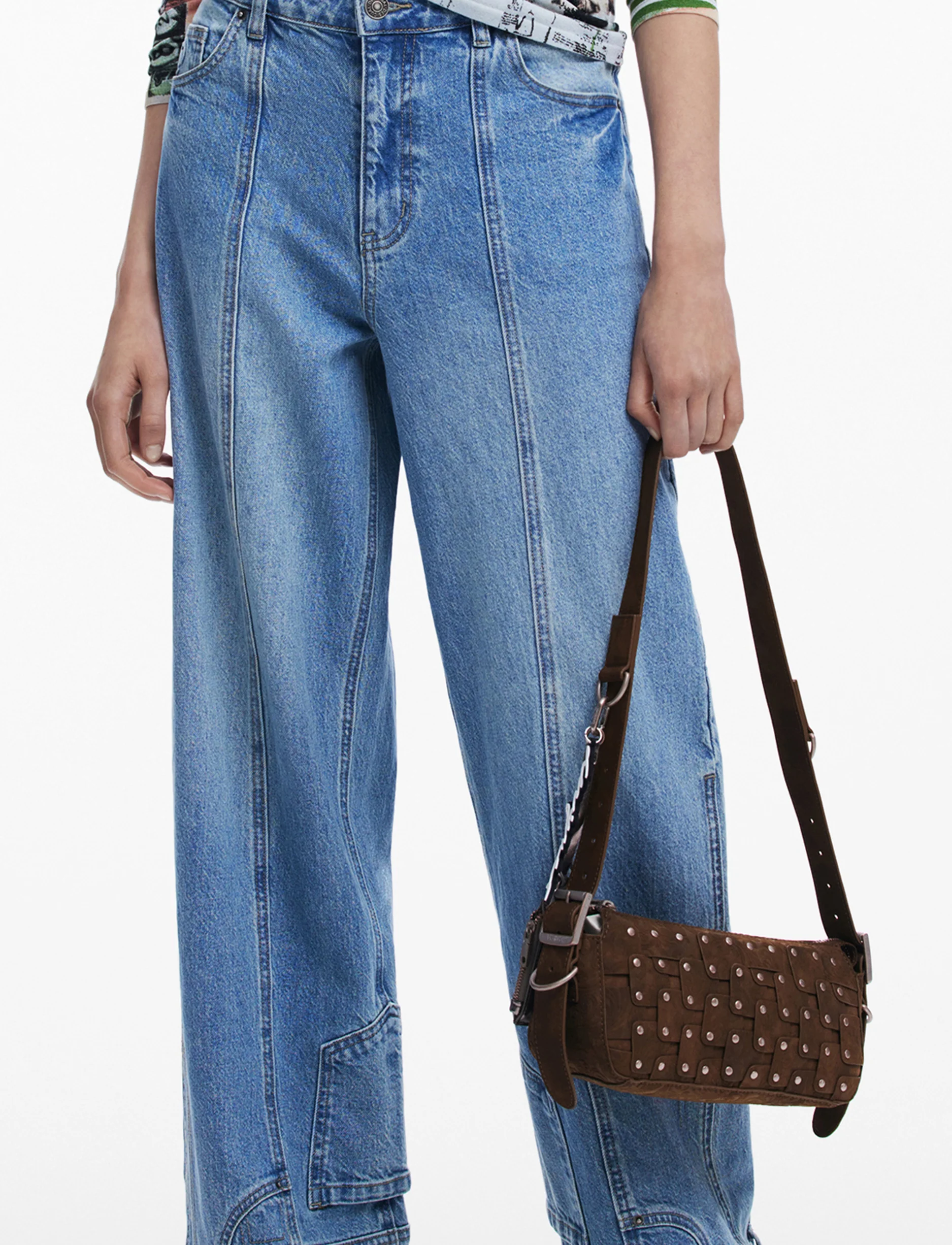 Desigual Bag New Patch 25WAXPBO - תיק צד דיזיגוואל חום לנשים - Image 5