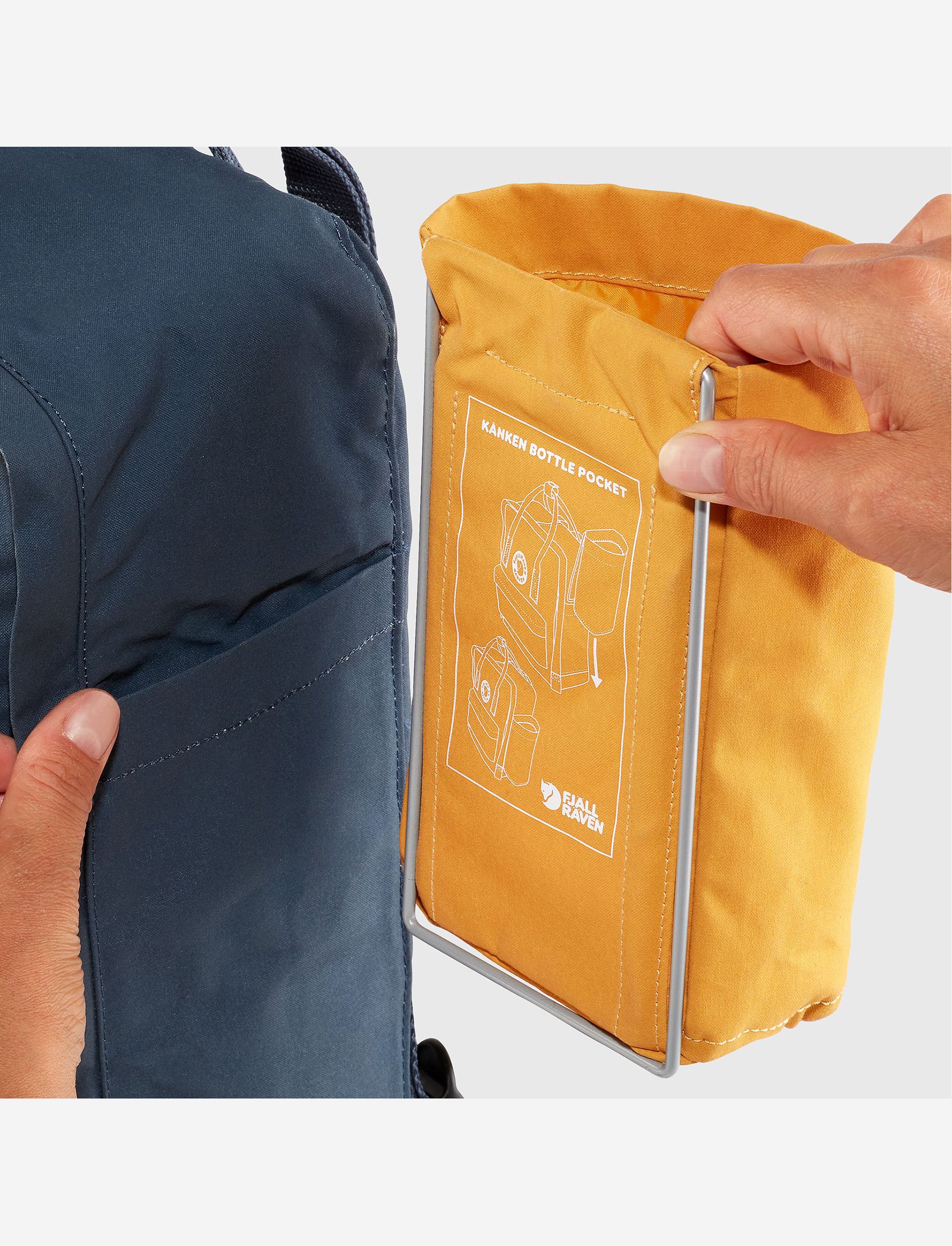 Fjallraven Kanken Bottle Pocket – מידנית לבקבוק מים בצבע נייבי - Image 5