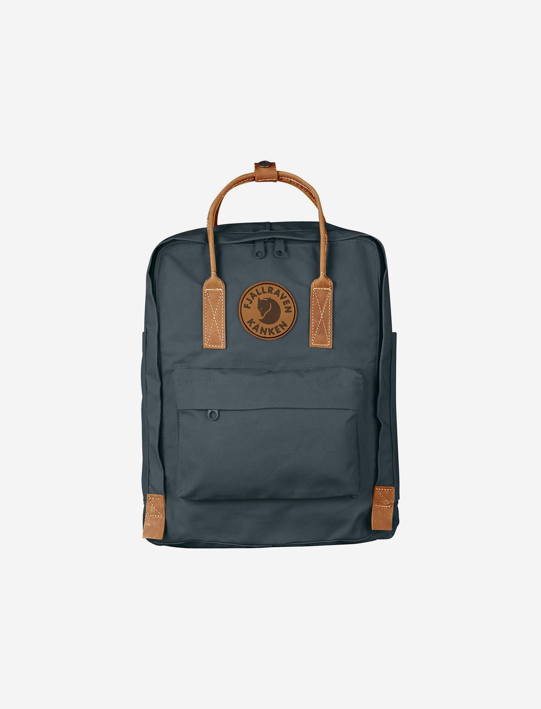 Fjallraven Kanken No. 2 - תיק גב 16 ליטר בצבע אפלולי