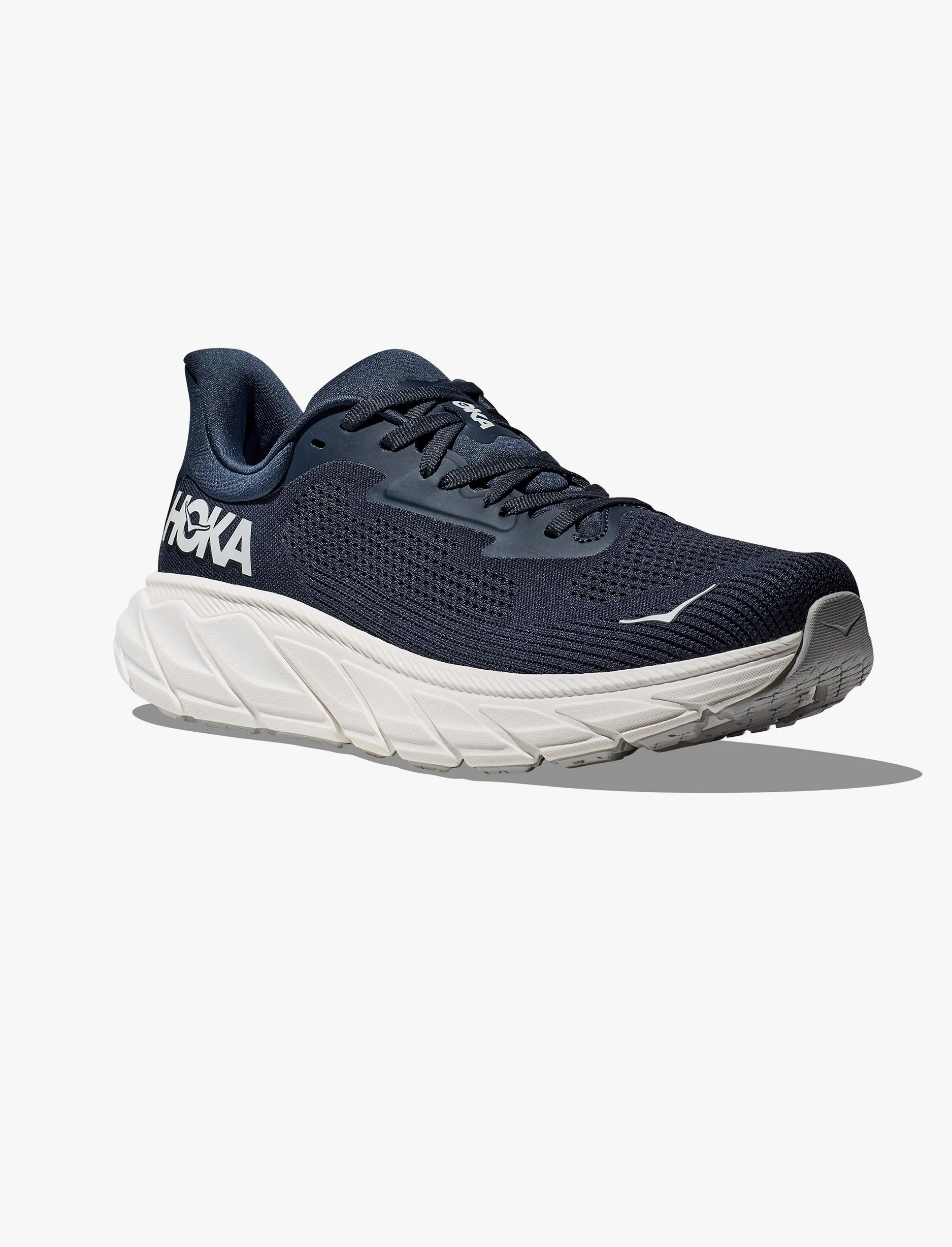 HOKA Arahi Wide 7 - נעלי ספורט גברים הוקה ארהי 7 רחבות בצבע כחול/לבן - Image 3