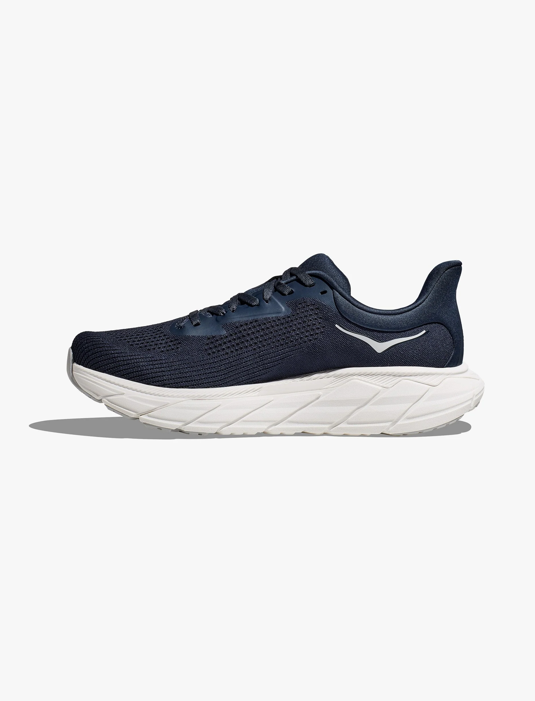 HOKA Arahi Wide 7 - נעלי ספורט גברים הוקה ארהי 7 רחבות בצבע כחול/לבן - Image 9