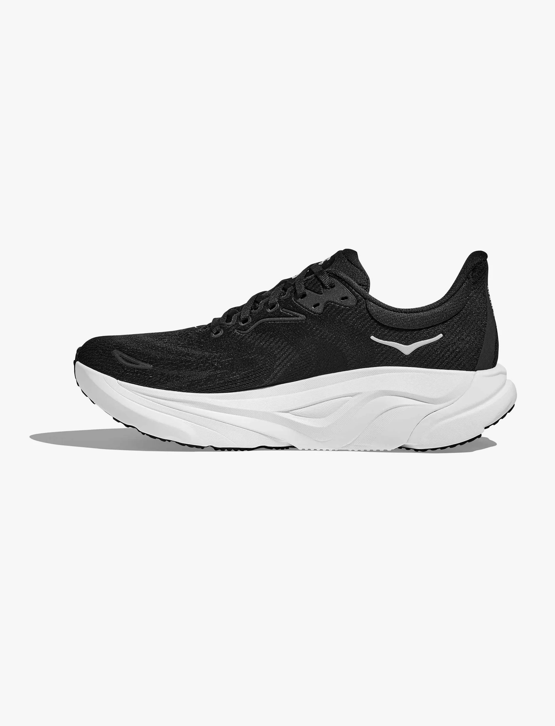 HOKA Arahi Wide 8 - נעלי ספורט נשים הוקה ארהי 8 רחבות בצבע שחור/לבן - Image 7