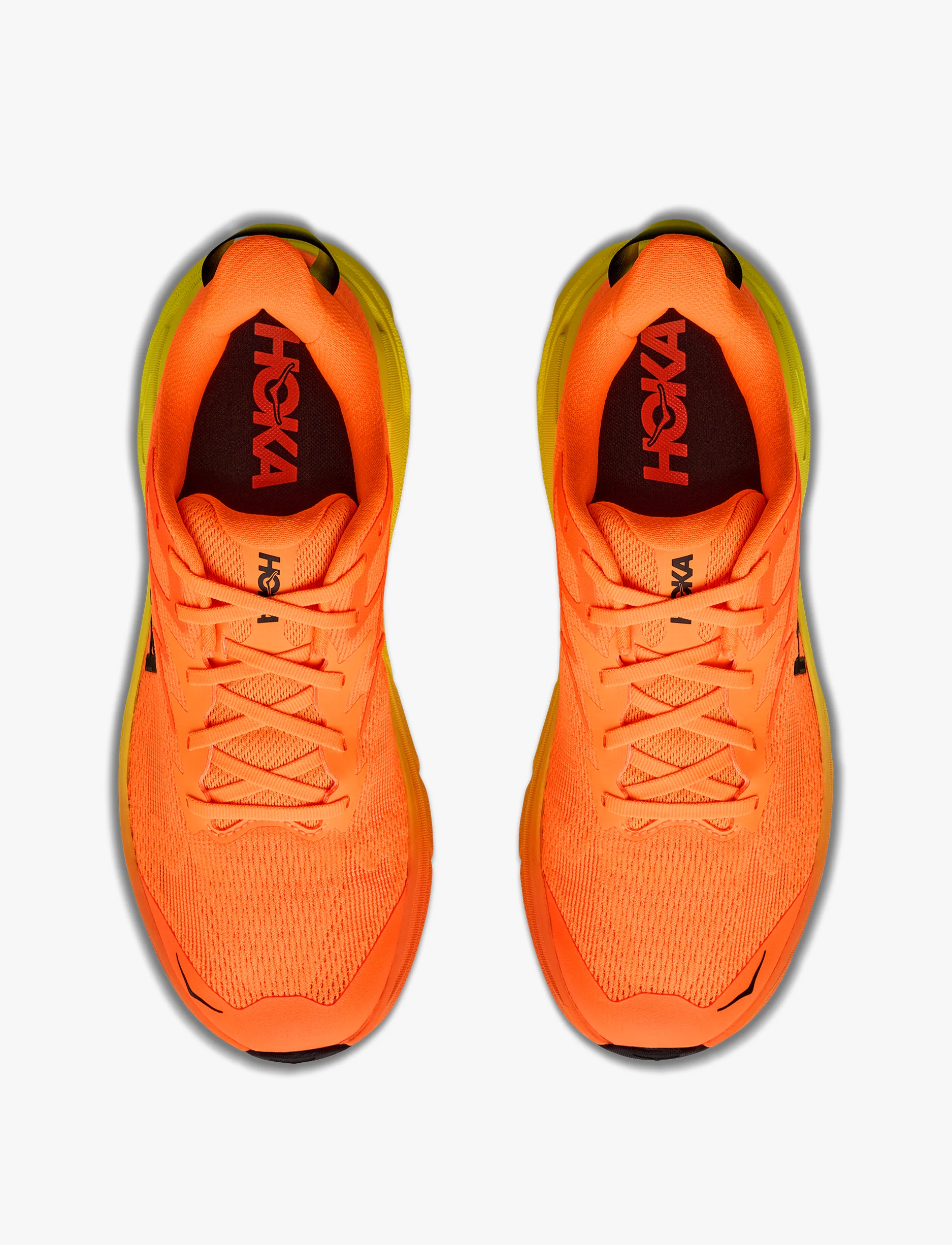 Hoka Challenger Wide 8 - נעלי ספורט גברים הוקה צ'אלנג'ר 8 רחבות בצבע ניאון מנדרינה/ סיטרו - Image 4