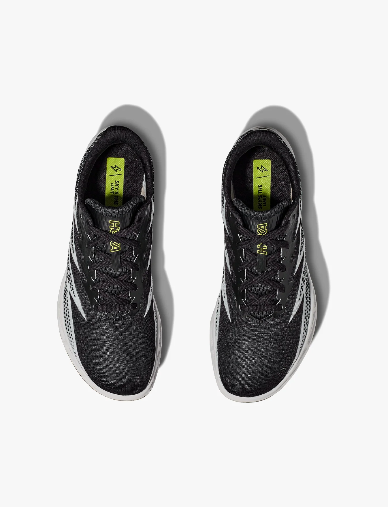 Hoka Crescendo MD - נעלי ספורט הוקה קרסקנדו בצבע שחור/לבן - Image 4