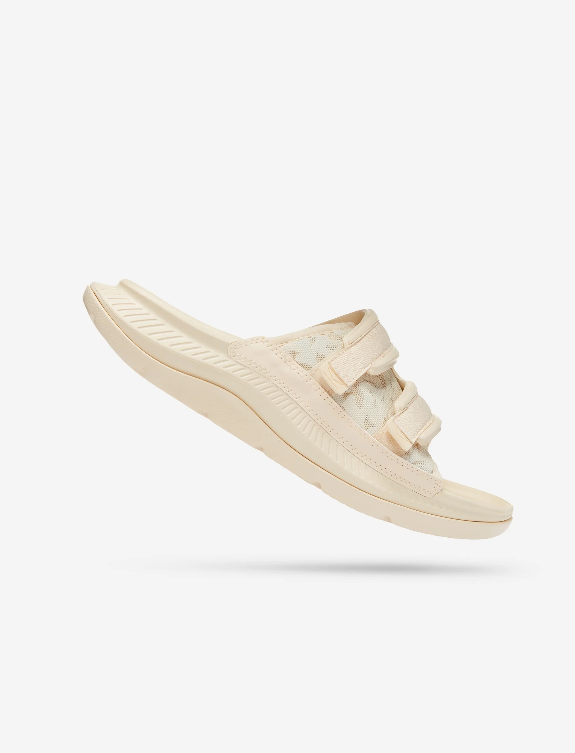 HOKA ORA LUXE  - כפכפי אורה לוקס הוקה בצבע צהוב חמאה/בז' בהיר - Image 2