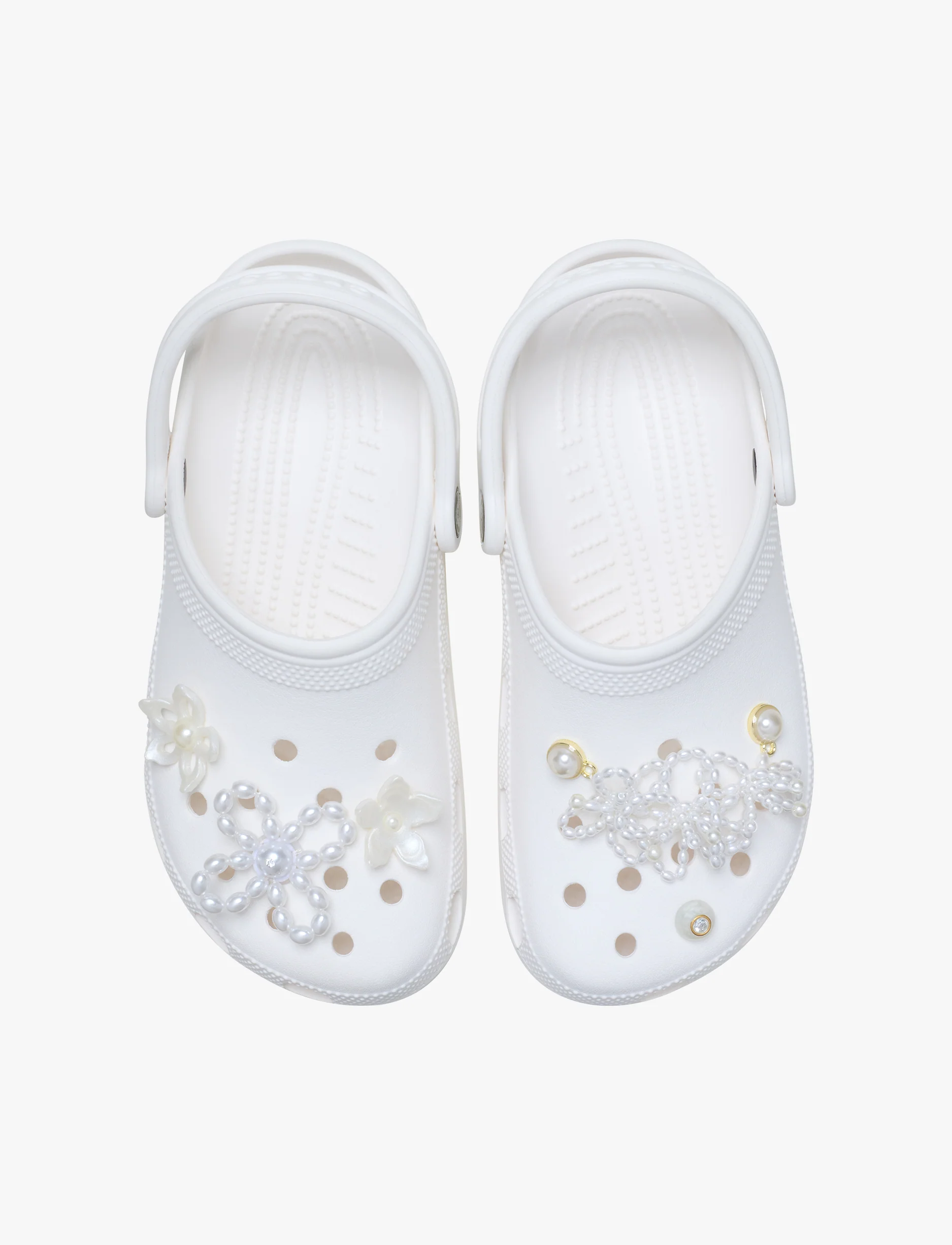 Crocs White Pearl Beaded - מארז 5 ג'יביטים קרוקס - Image 3