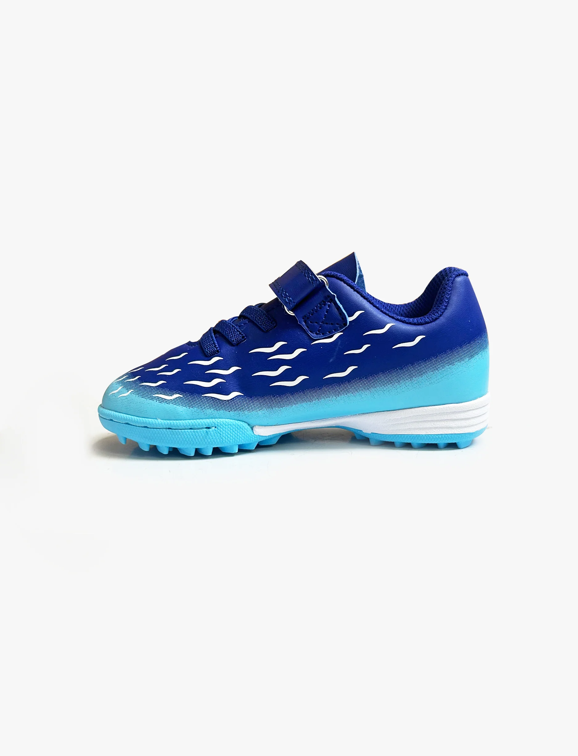 Mighty Soccer Kids Shoes E3149 -  נעלי קט רגל מייטי לילדים בצבע כחול/תכלת - Image 3